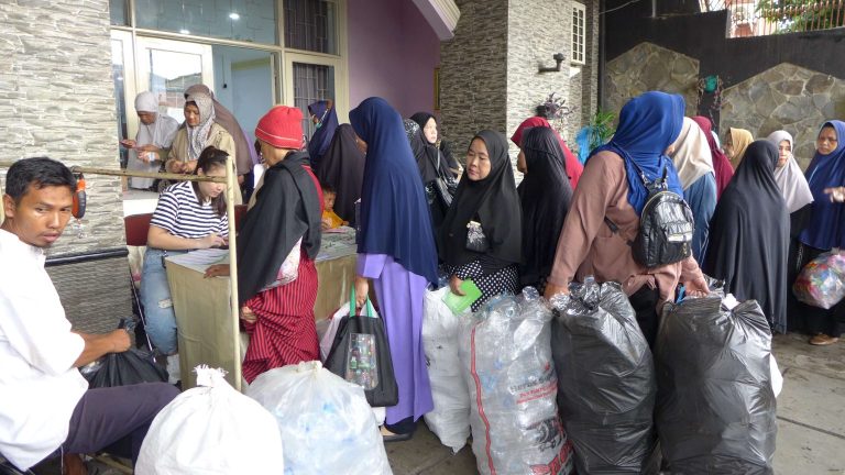 PT Sirkular Karya Indonesia Luncurkan Program Bank Sampah Binaan SKI: Mengubah Sampah Menjadi Solusi Inklusif
