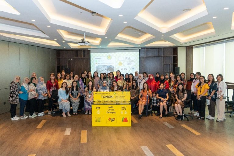 Memberdayakan Perempuan, Memberdayakan Perubahan: Hari Kartini dengan Semangat Hijau